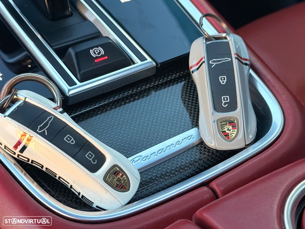 Porsche Panamera - 13