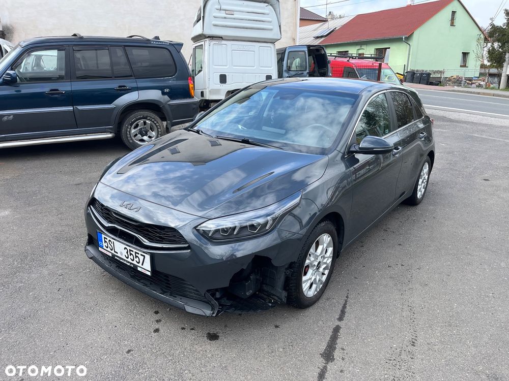 Kia Ceed 1.5 T-GDI OPF Vision - 1