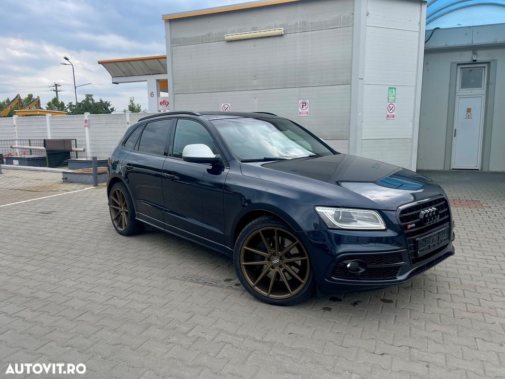 Audi SQ5 - 2