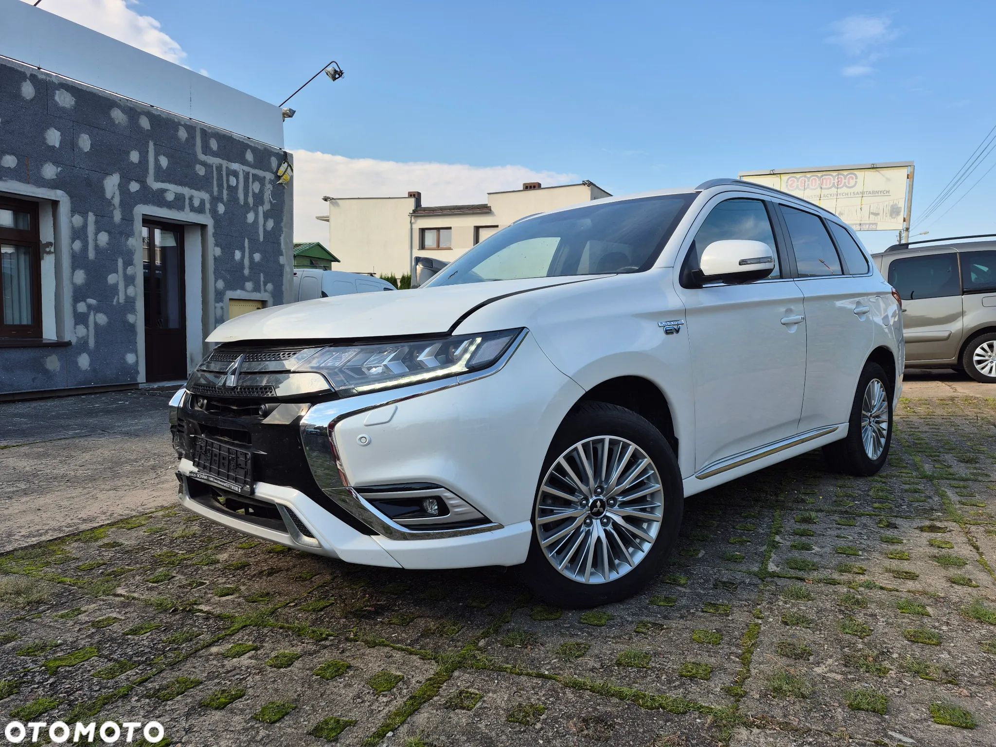 Mitsubishi Outlander 2.4 4WD Plug-In Hybrid Diamant - 1