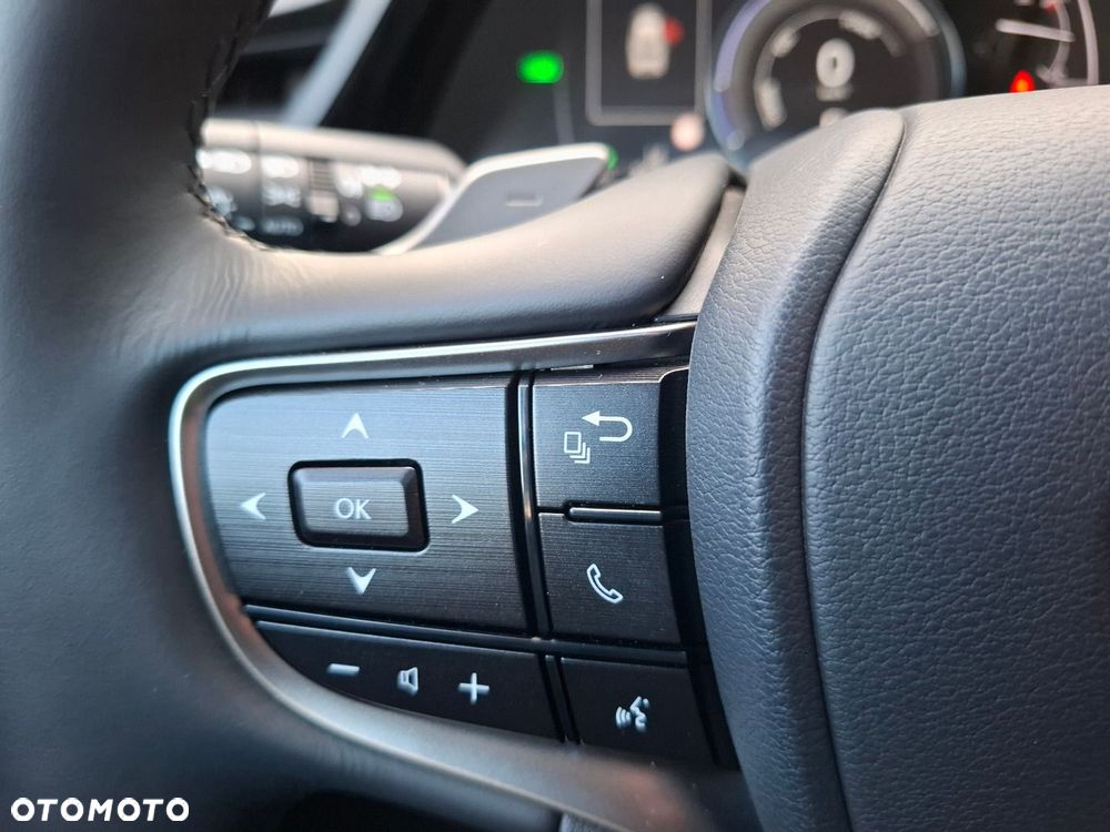 Lexus ES 300h Business Edition - 27