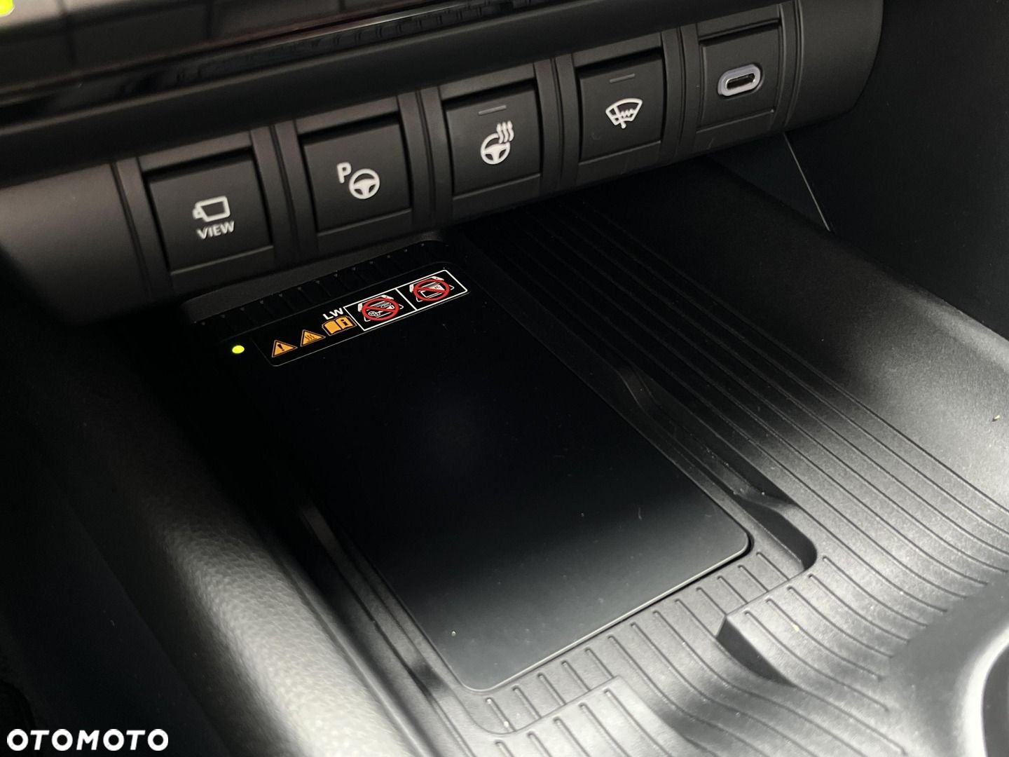 Toyota C-HR - 24