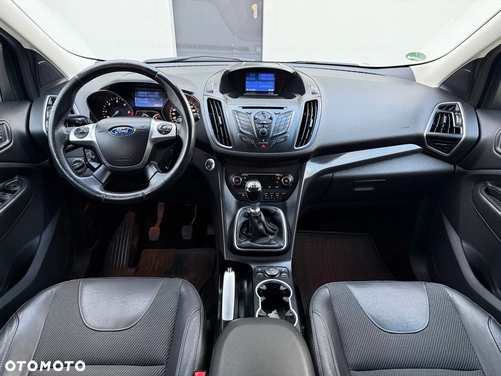 Ford Kuga 2015 photo 5