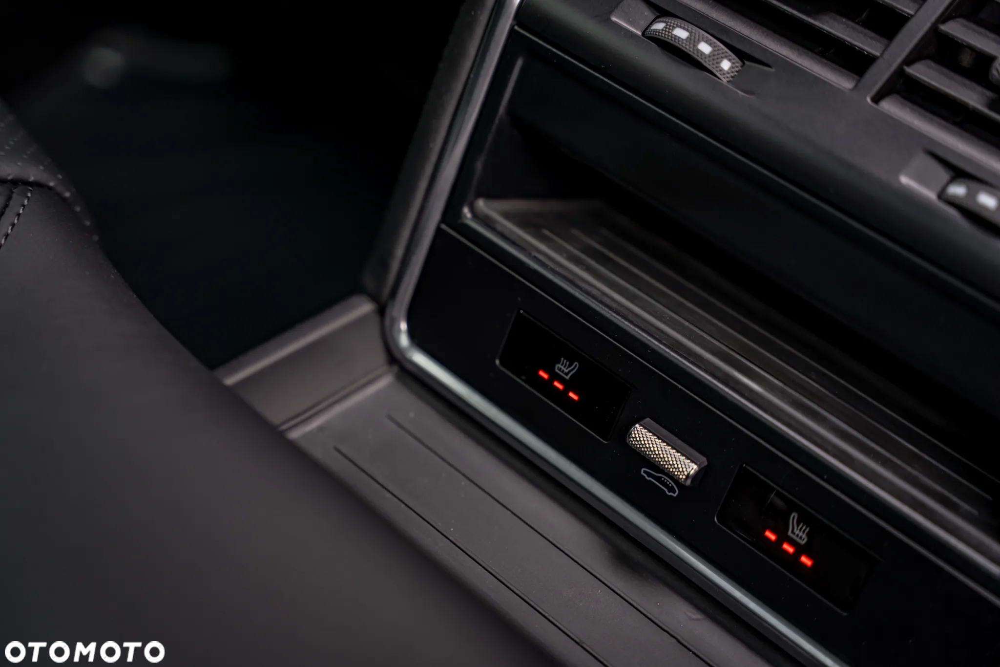 Porsche Panamera - 35