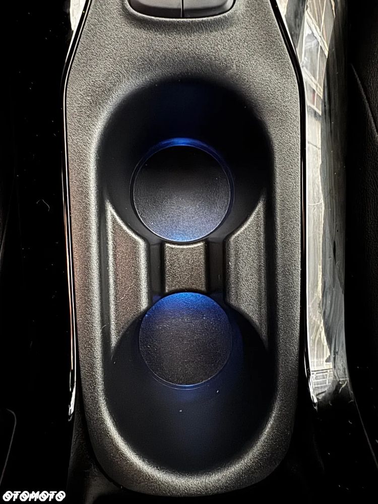 Toyota Corolla 1.8 Hybrid Executive - 37