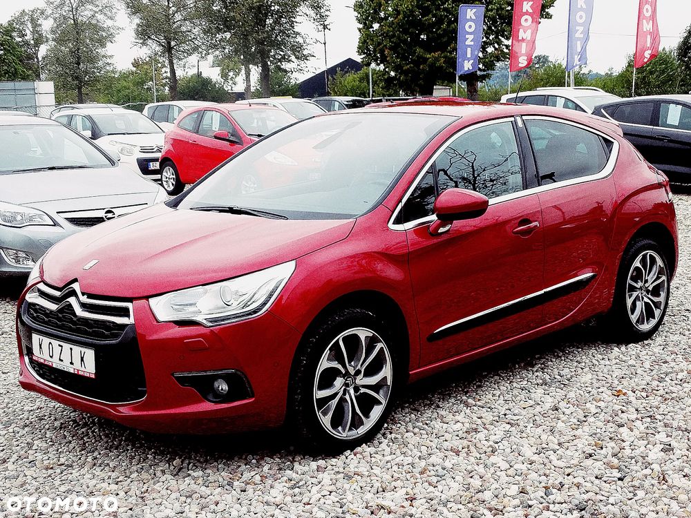 Citroën DS4 HDi 165 Urban Show - 2