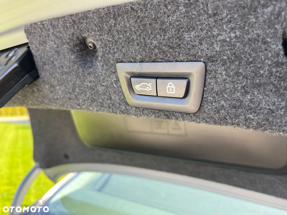 BMW Seria 5 530d - 26