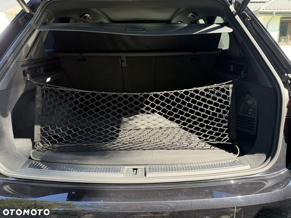 Volkswagen Touareg 3.0 V6 TDI SCR 4Mot R-Line - 29