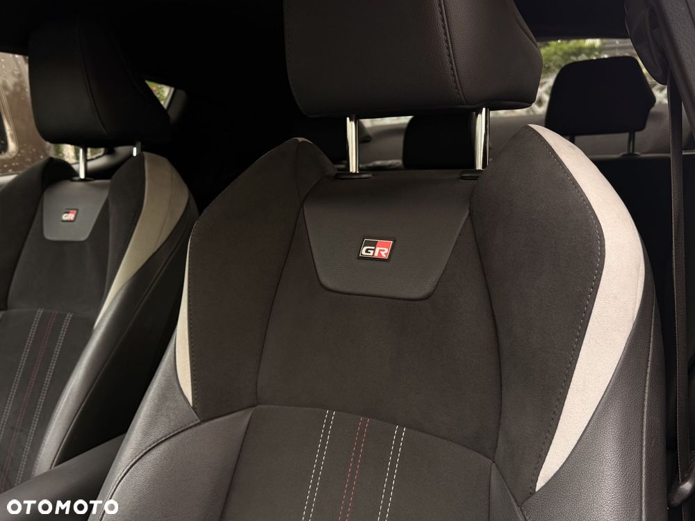 Toyota C-HR 2.0 Hybrid GR Sport - 3