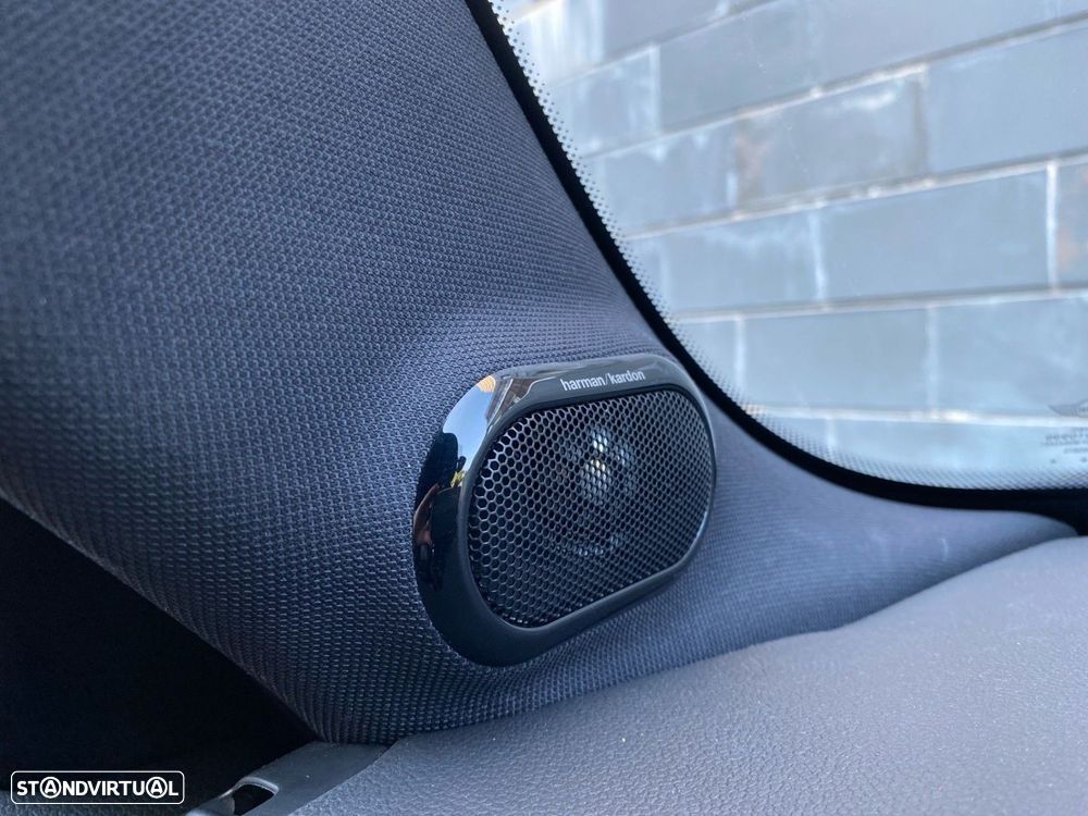 MINI 5 Portas Cooper Premium Classic Auto - 14