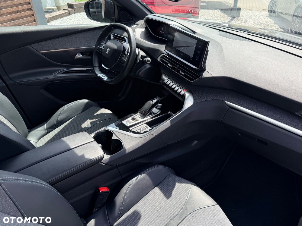 Peugeot 5008 BlueHDi 130 EAT8 GT - 21