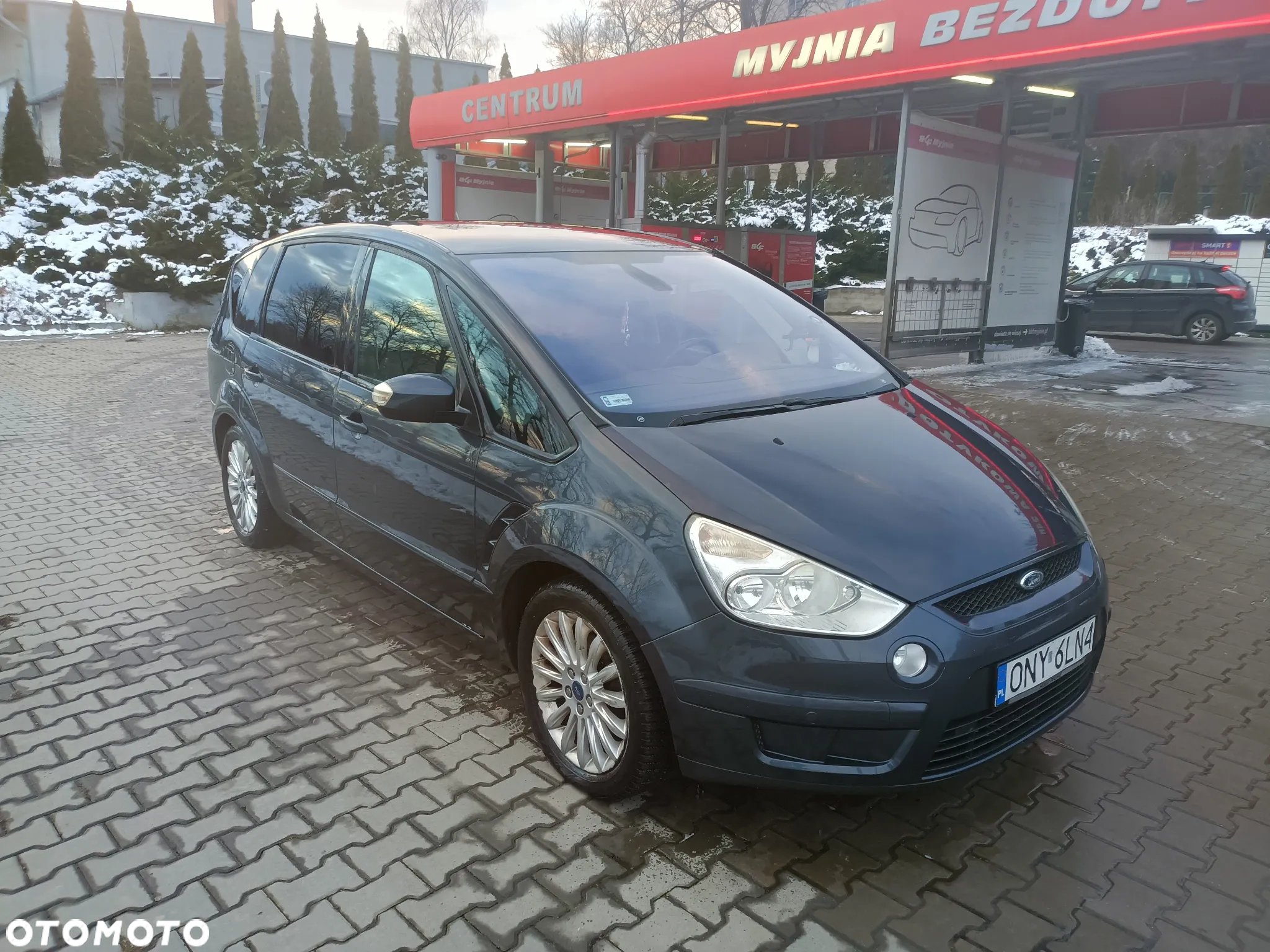 Ford S-Max 2.0 TDCi Trend - 12