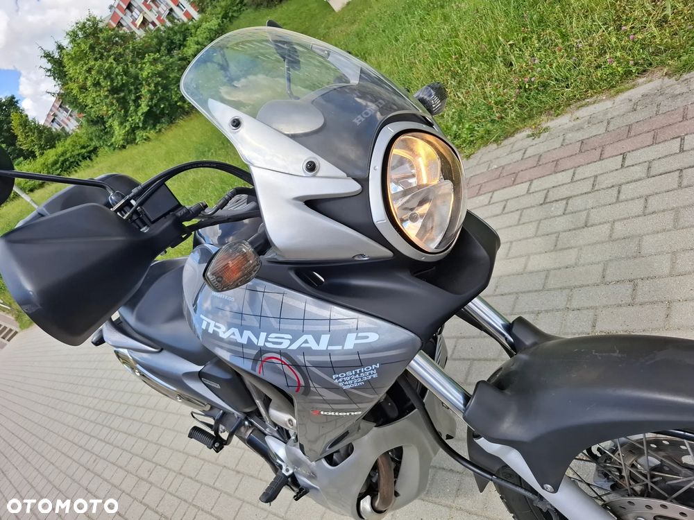 Honda Transalp - 12