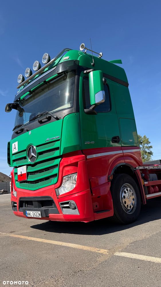 Mercedes-Benz Actros 2545 - 2