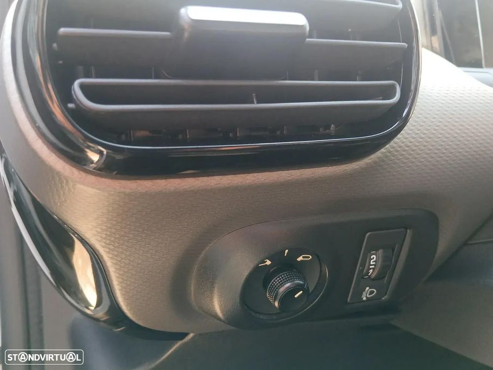 Citroën C4 Cactus Pure Tech e-THP 110 Stop&Start Shine — fotografia 24