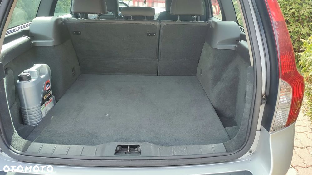 Volvo V50 1.6D DPF DRIVe Kinetic - 17