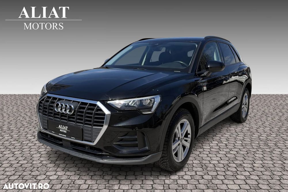 Audi Q3 40 TFSI quattro S tronic - 1