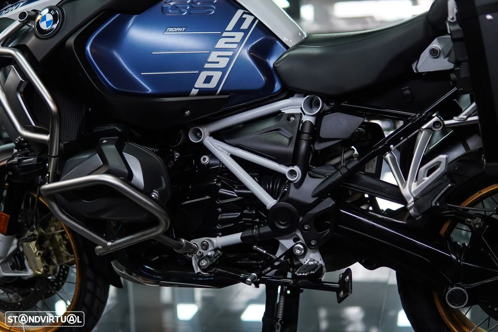 BMW R 1250 GS Adventure TROPHY - 19