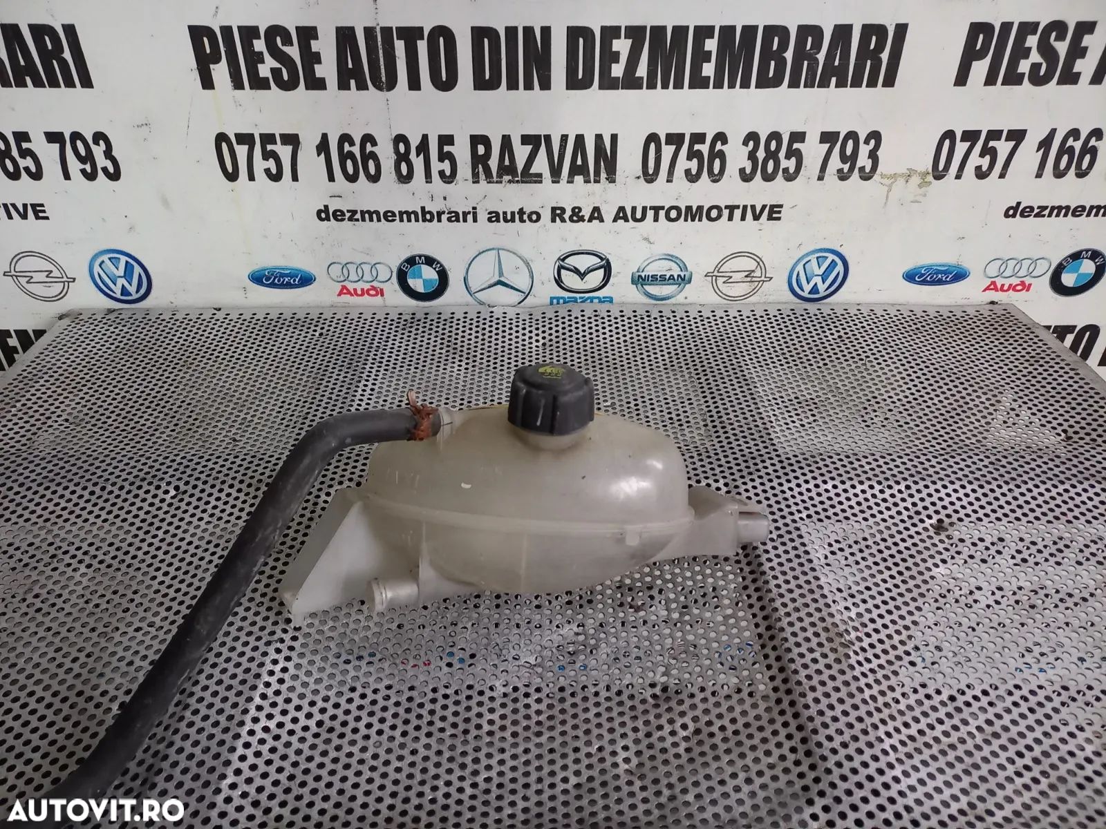 Bidonas Vas Expansiune Apa Antigel Opel Movano Renault Master 3 2.3 Dci Euro 5 Motor M9T - Dezmembr - 1