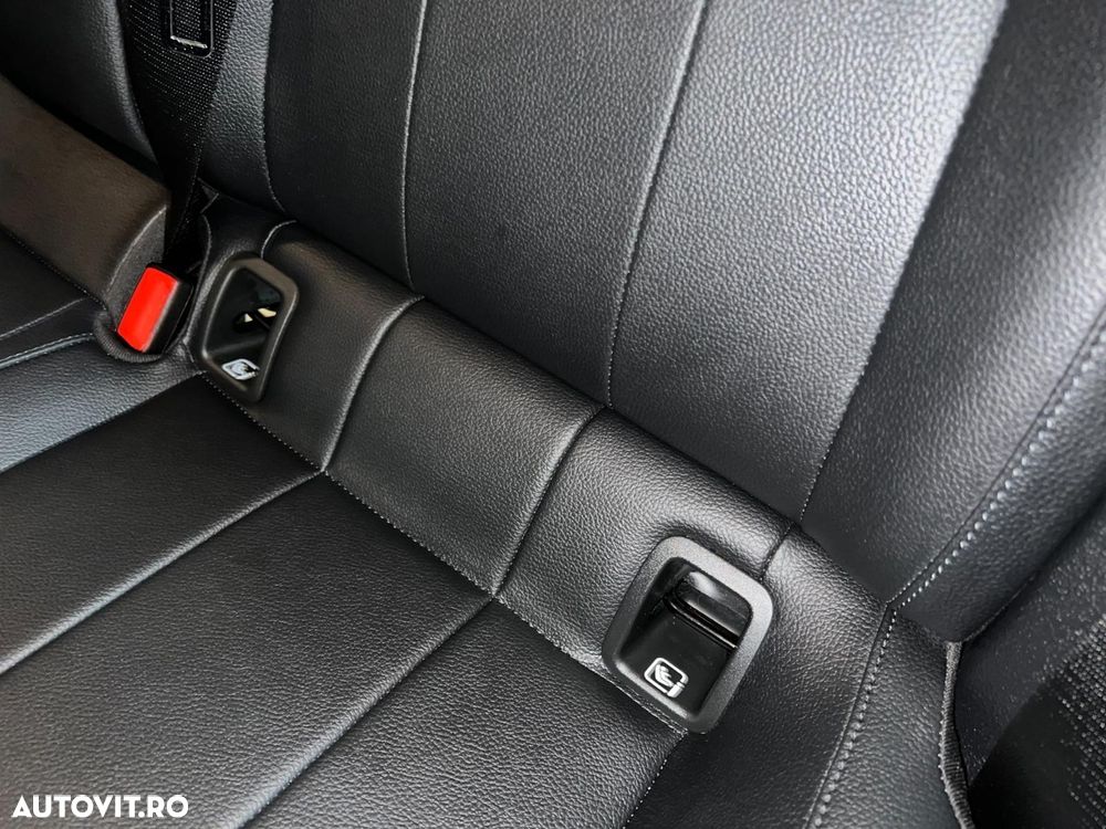 Mercedes-Benz A 250 - 30