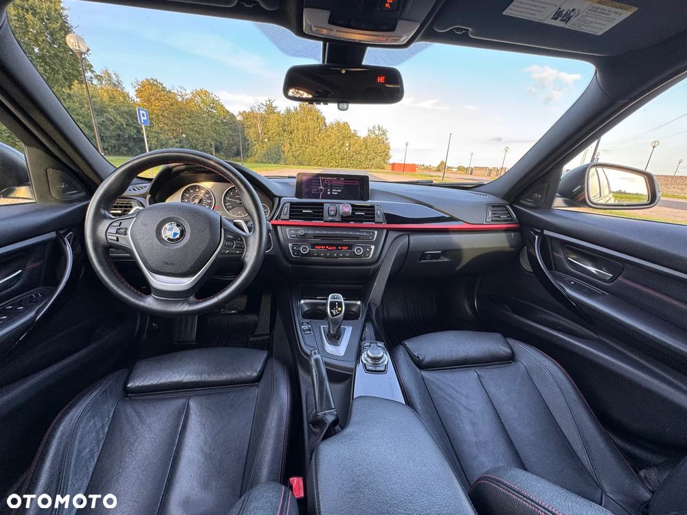 BMW Seria 3 335i Sport Line - 21