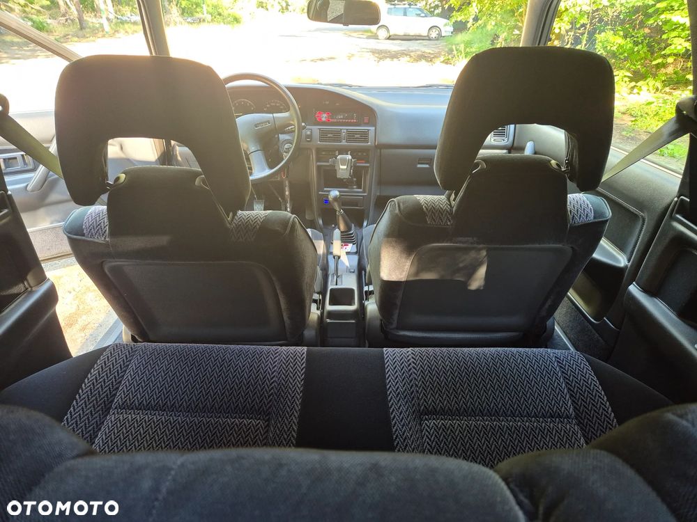 Toyota Corolla - 24