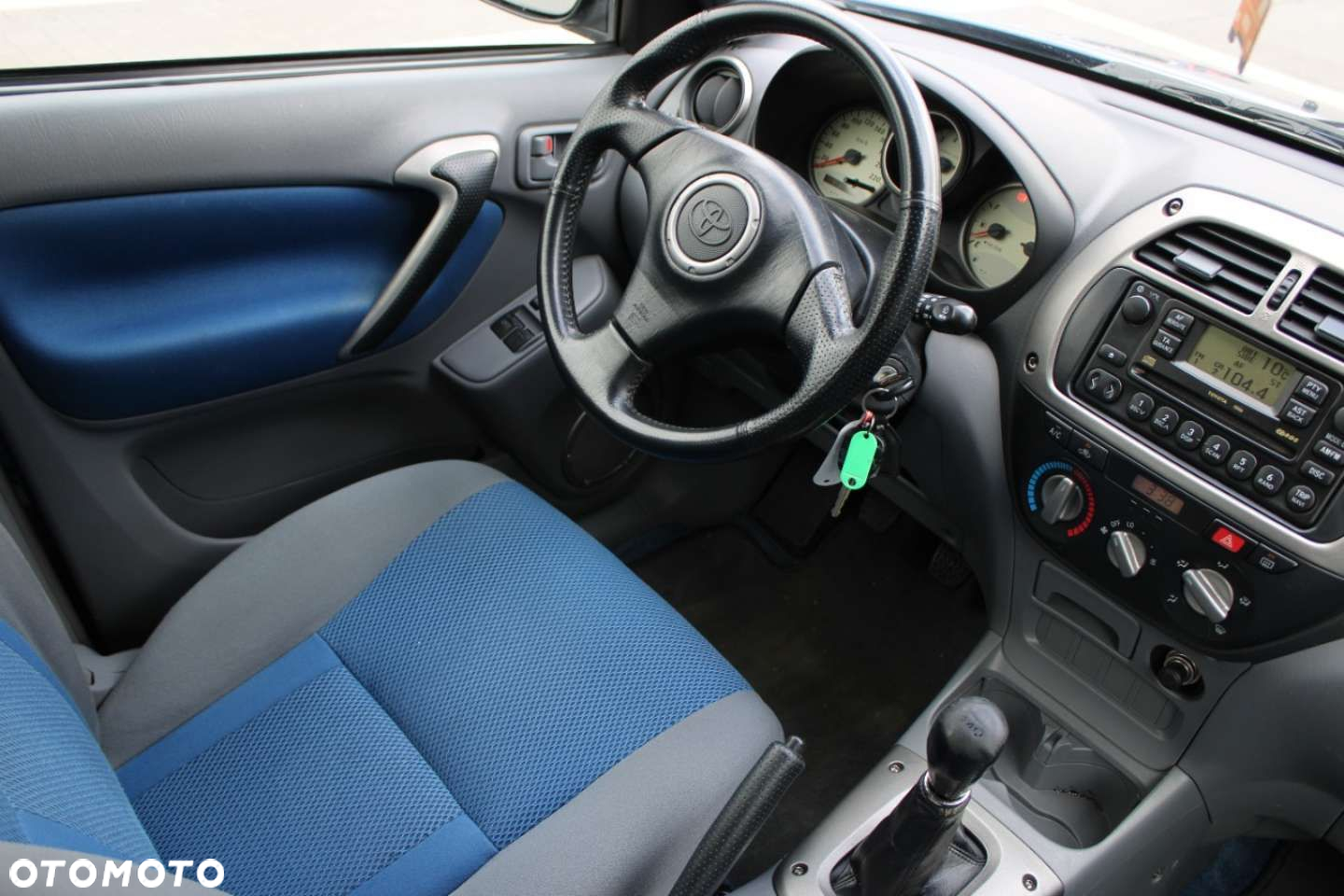 Toyota RAV4 - 33