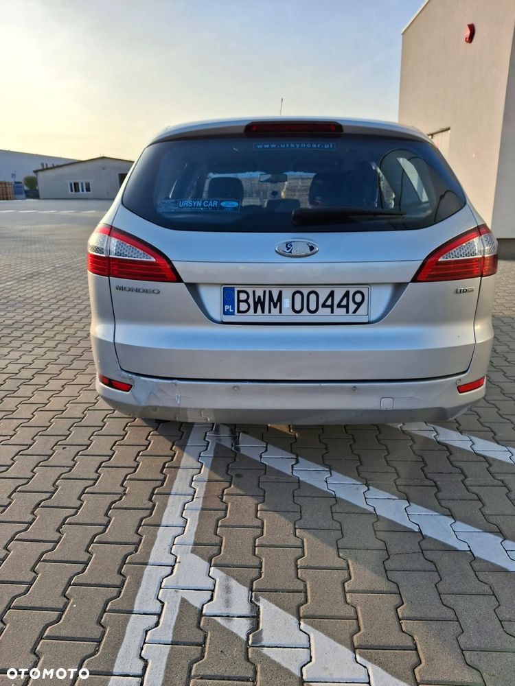 Ford Mondeo - 9