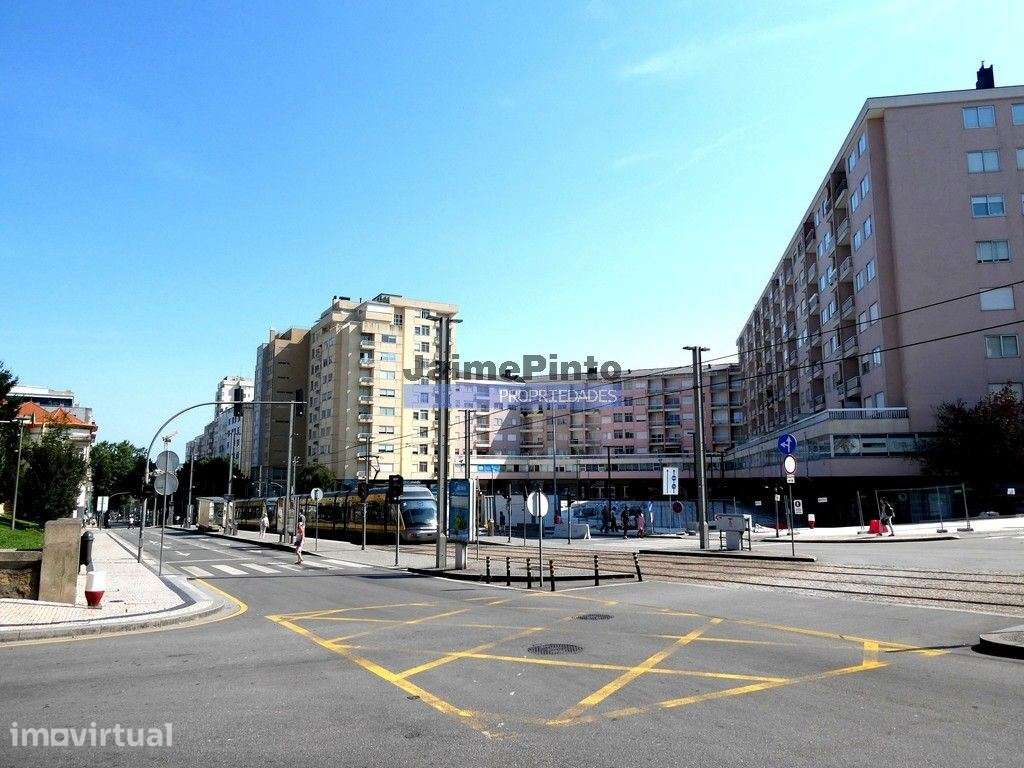 Terreno p/ construção 10 APARTAMENTOS, junto ao Metro. Portugal, Po... - Grande imagem: 4/8