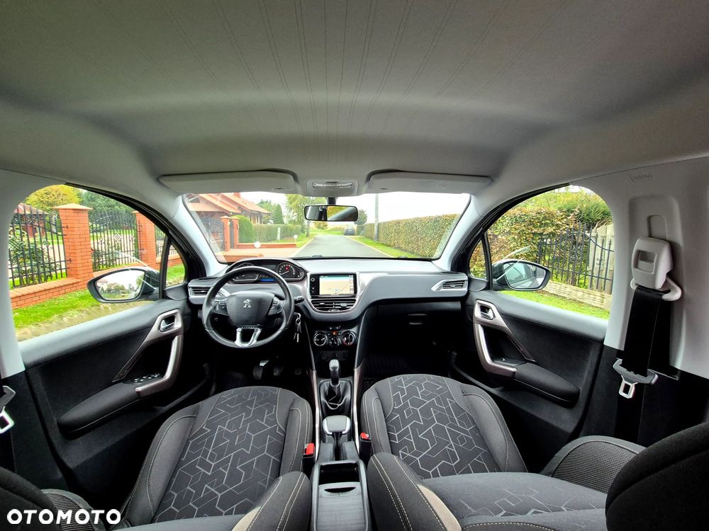 Peugeot 2008 - 23