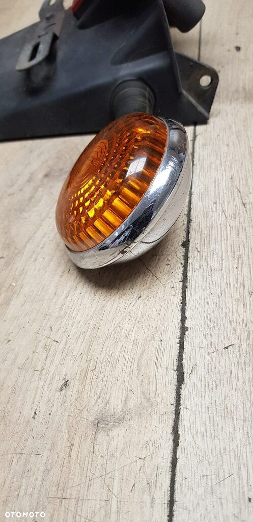 Lampa kierunkowskazy chlapacz Yamaha XVS1100 Drag Star Custom - 6