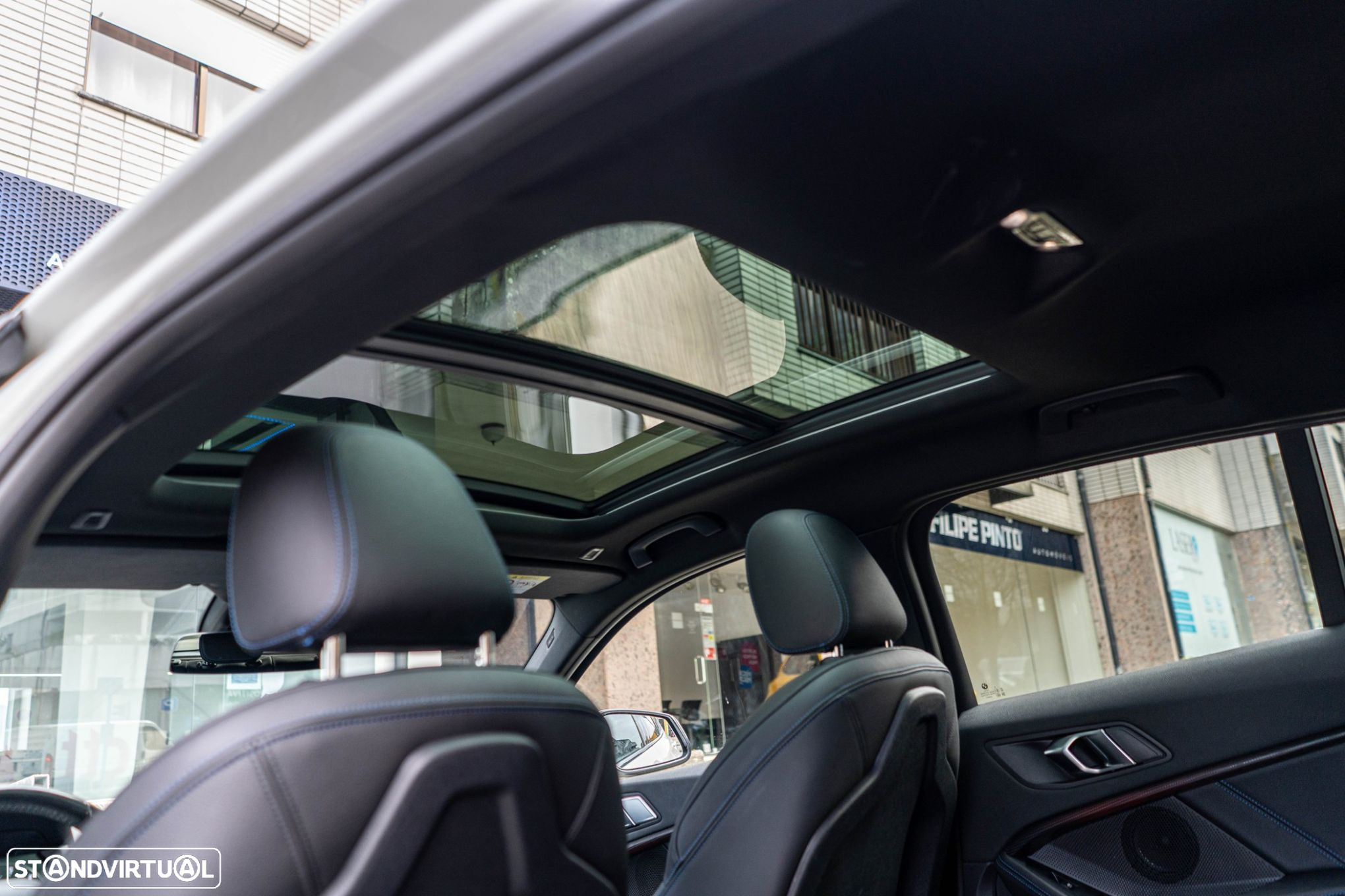 BMW 116 d Pack Desportivo M Auto - 51