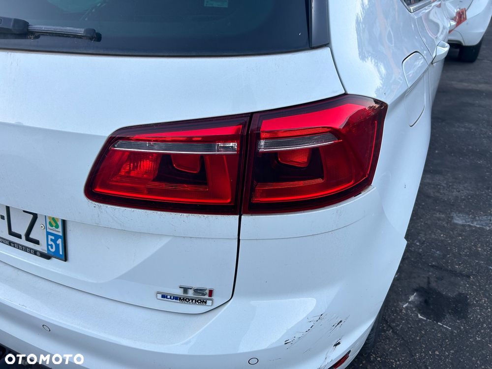 Volkswagen  Sportsvan klapa bagażnika LC9A - 3