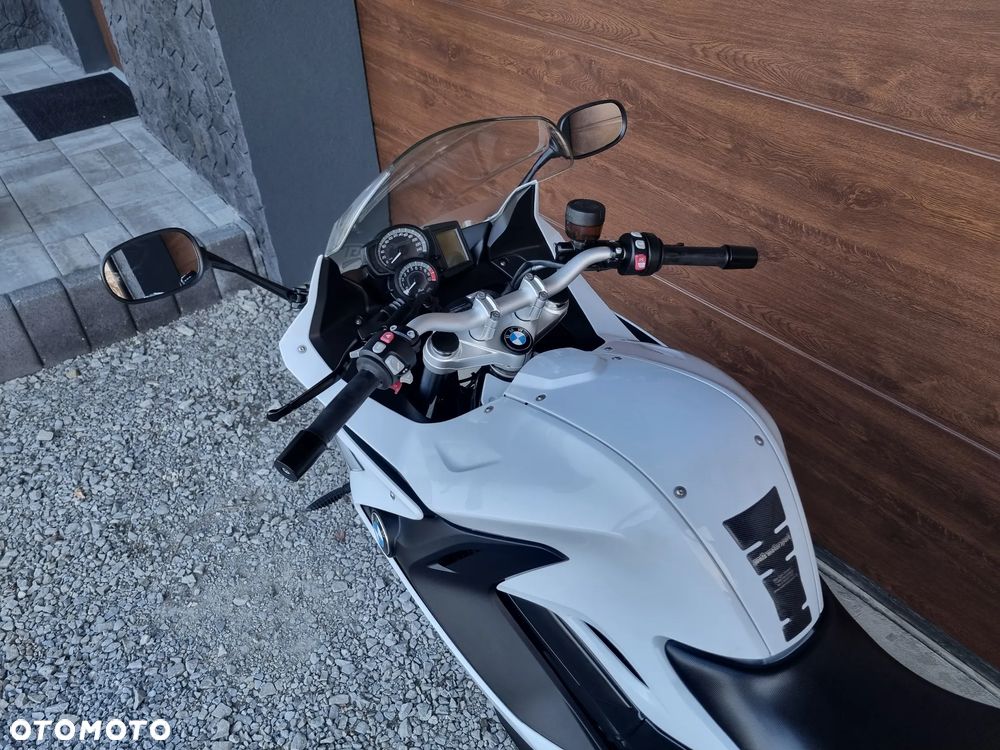 BMW F - 13