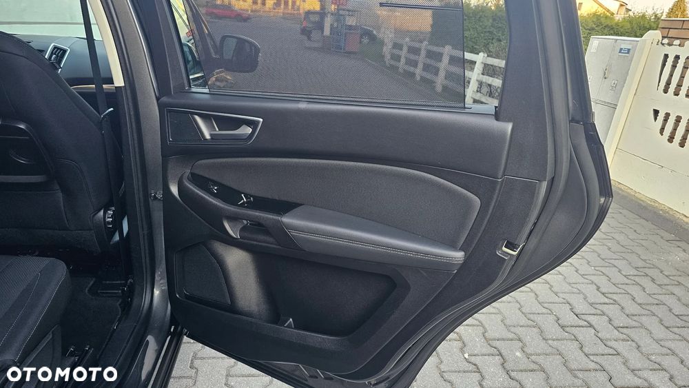 Ford S-Max 2.0 EcoBlue Titanium - 39