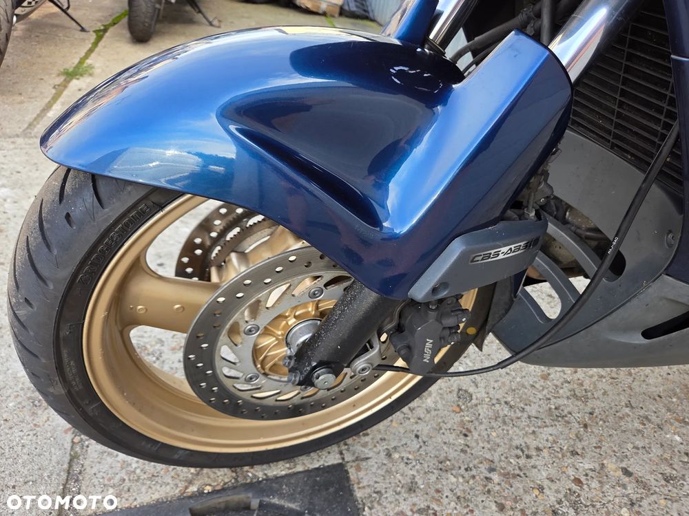 Honda ST - 27