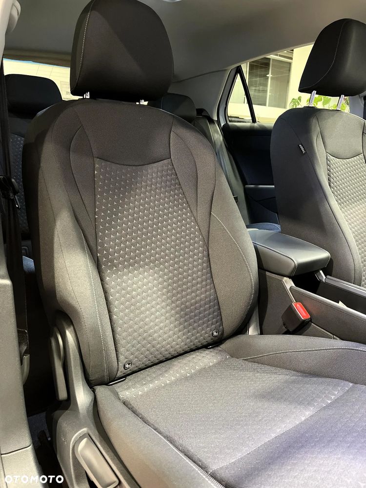 Volkswagen T-Roc 1.5 eTSI Life DSG - 34