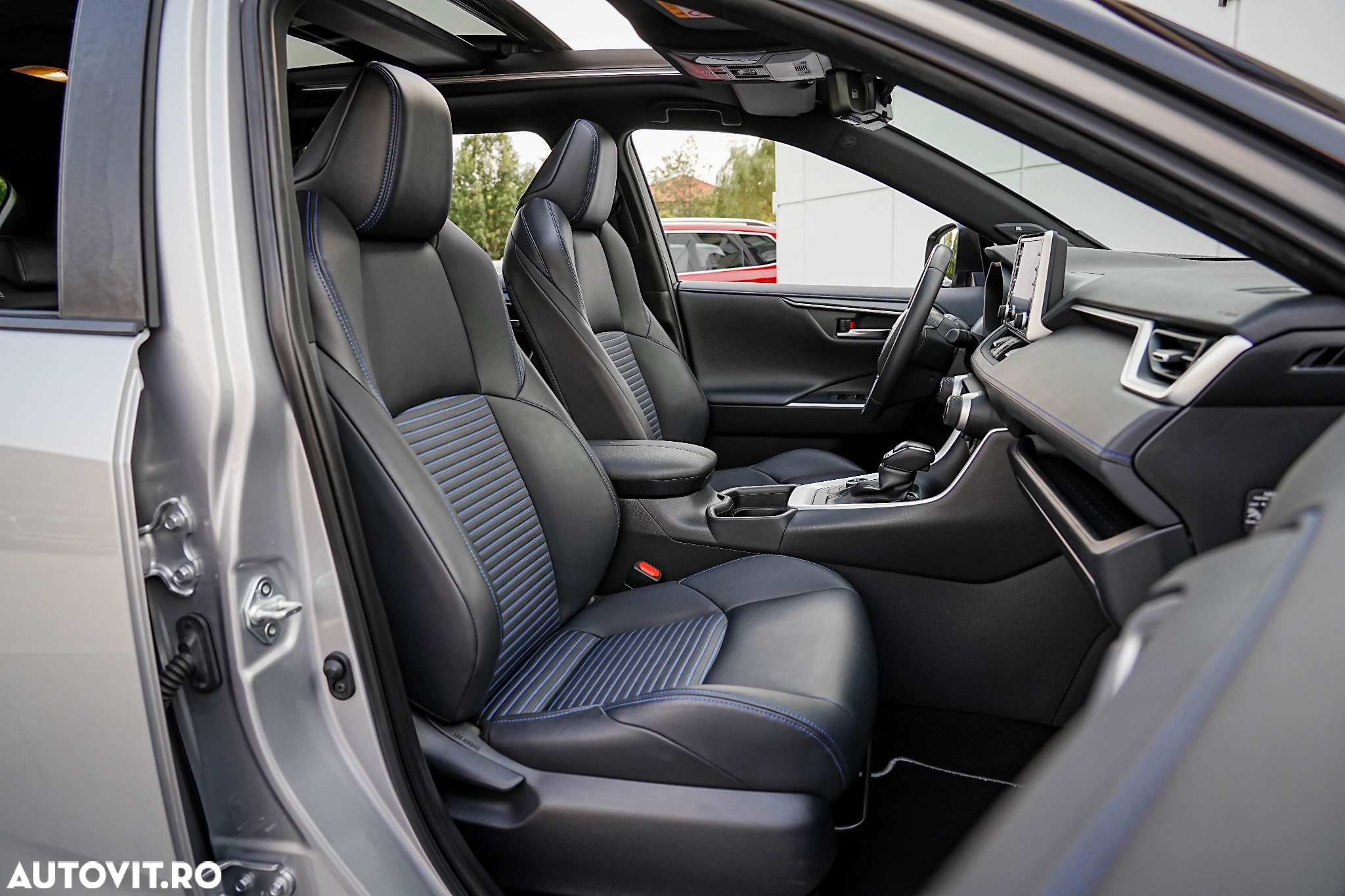 Toyota RAV4 2.5 4x4 Hybrid Style Selection - 16
