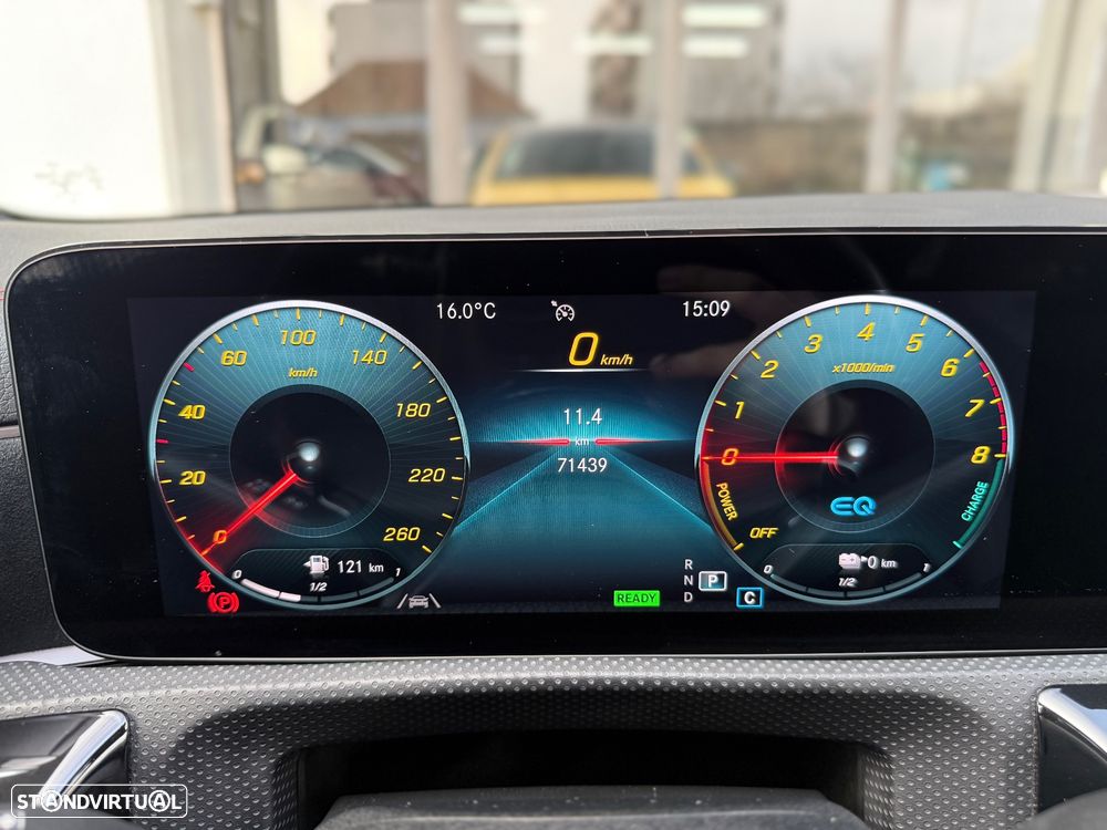 Mercedes-Benz CLA 250 e AMG Line - 20