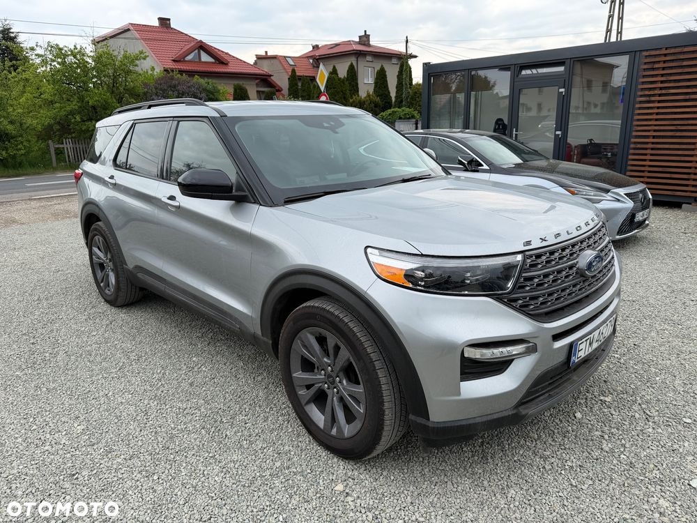 Ford Explorer - 18