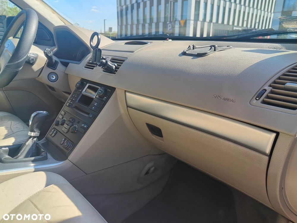 Volvo XC 90 D5 Momentum - 36