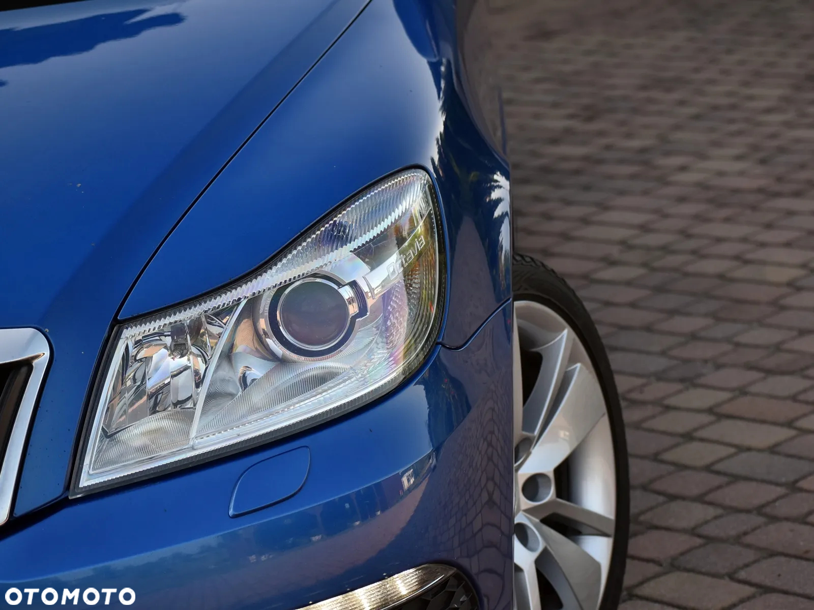 Skoda Octavia Combi 2.0 TDI DPF RS - 6