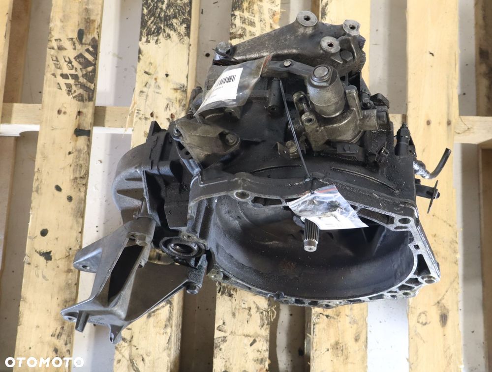 SKRZYNIA BIEGÓW 6 BIEGOWA OPEL ASTRA J 1.7CDTI 55194293 - 5