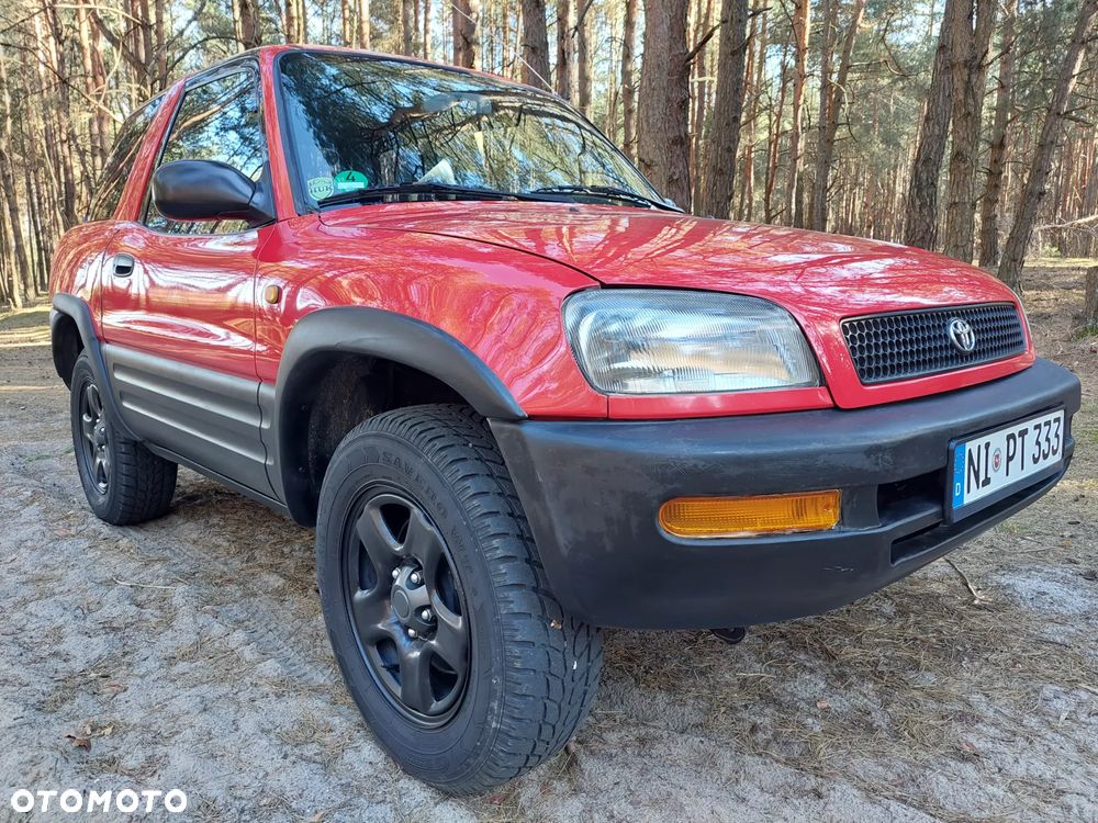 Toyota RAV4 2.0 - 32