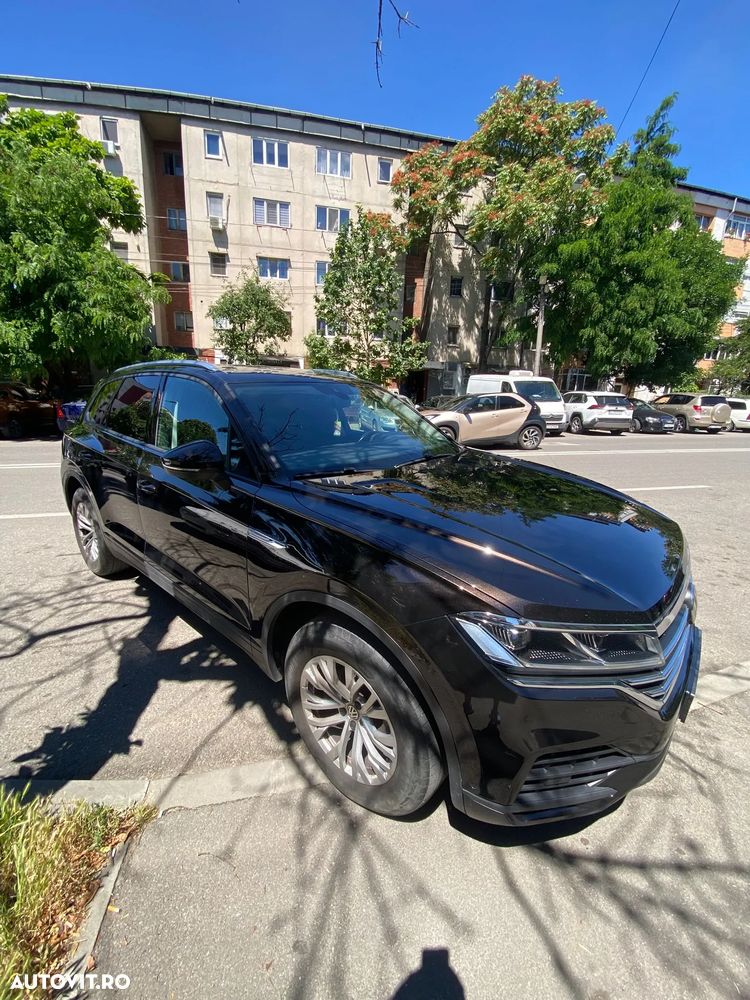 Volkswagen Touareg V6 TDI Elegance - 2