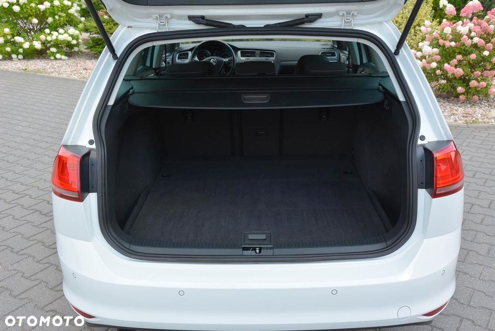 Volkswagen Golf 1.6 TDI BlueMotion Technology DSG Lounge - 37
