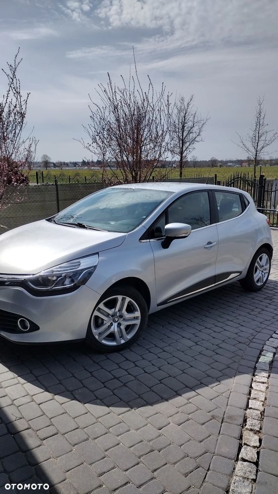 Renault Clio 1.2 16V 75 Life - 6