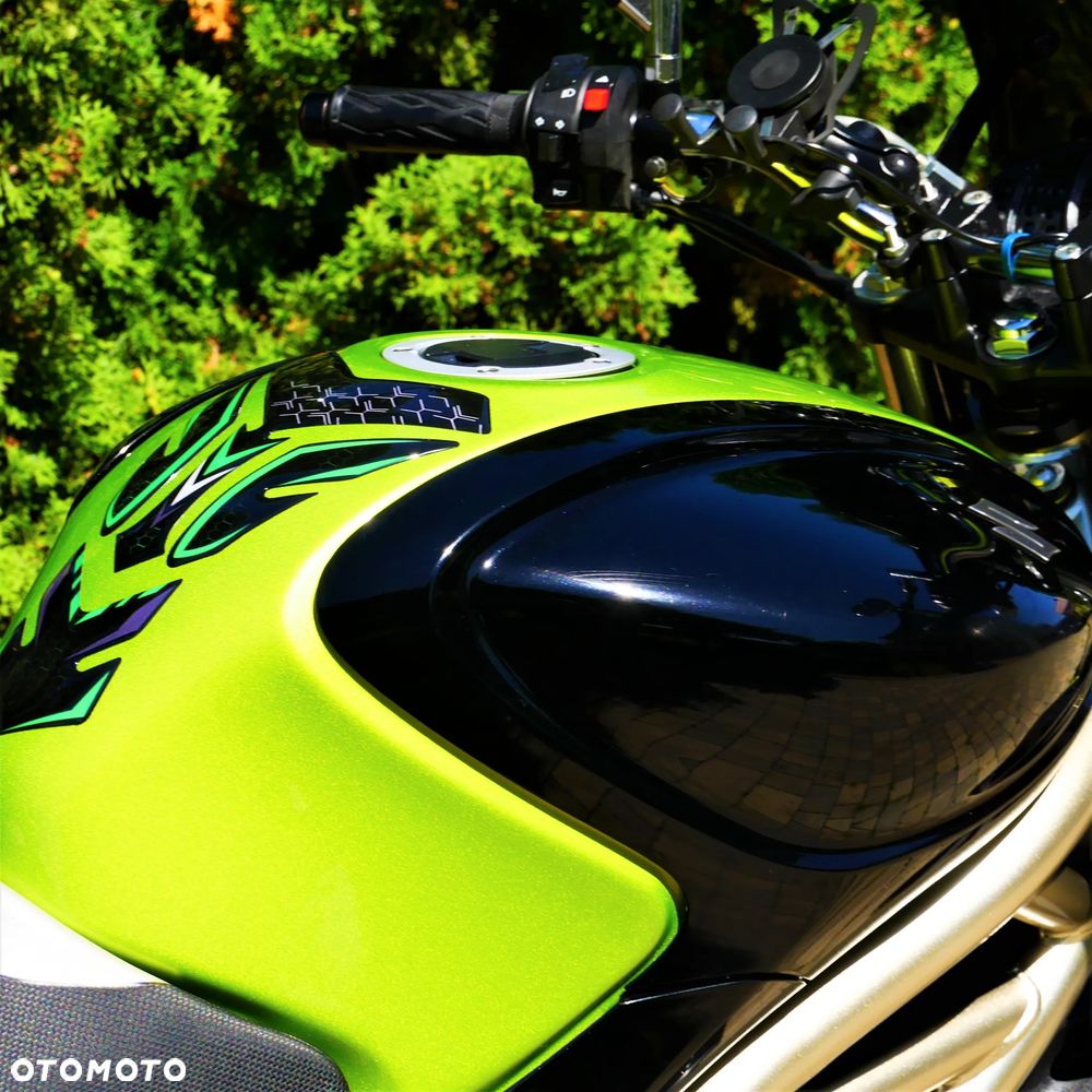 Suzuki Gladius - 29