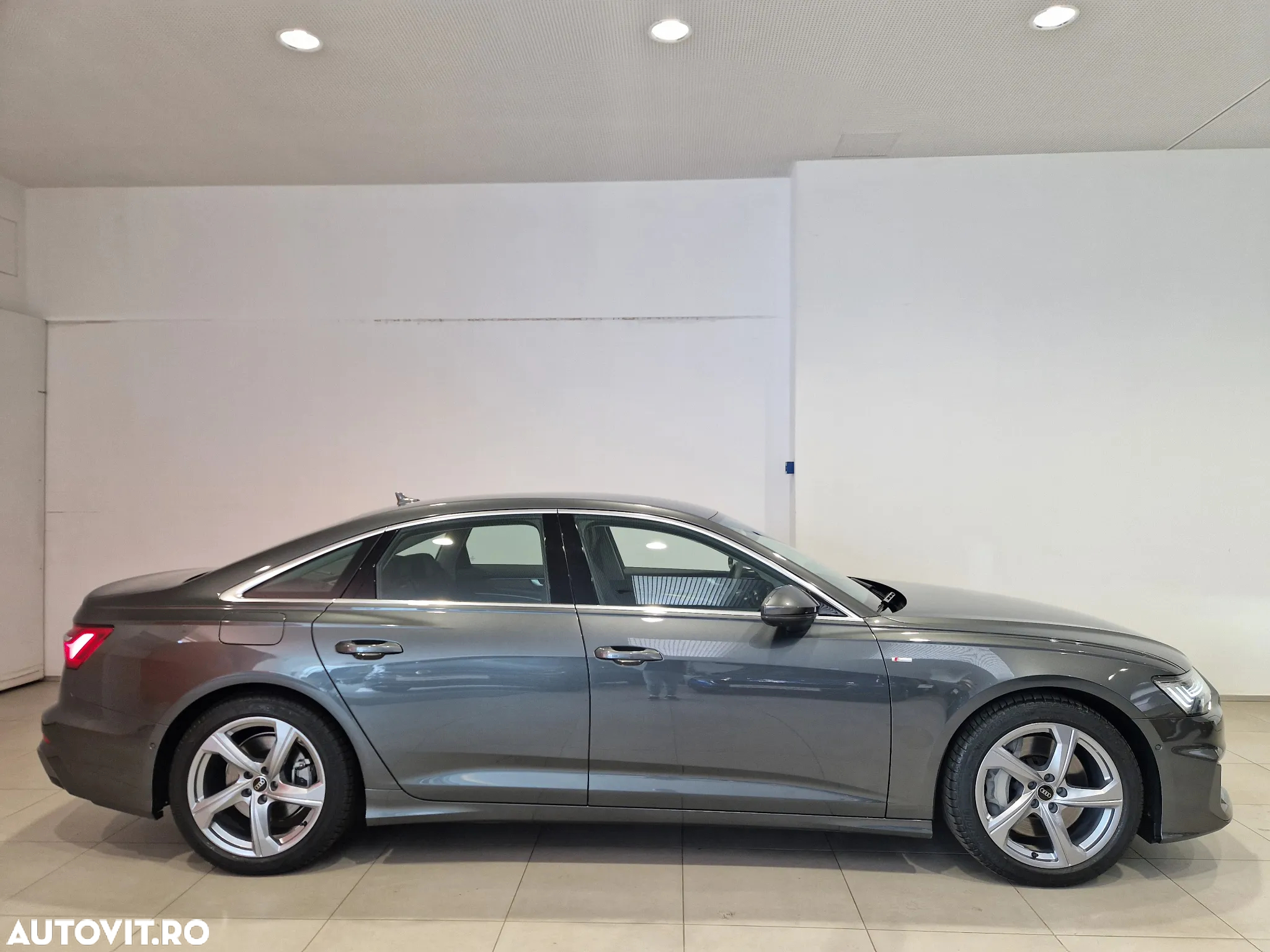 Audi A6 - 6