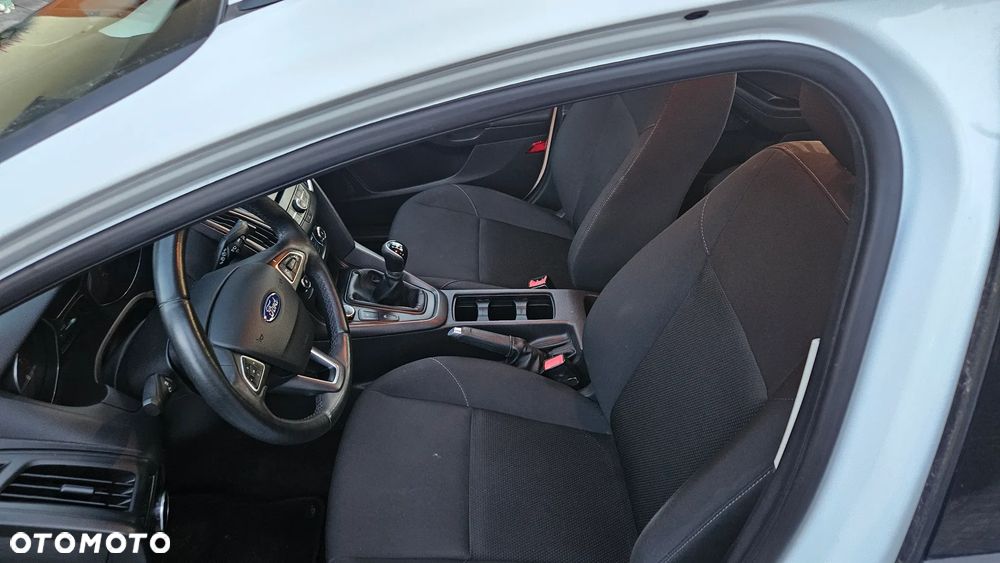 Ford Focus - 9